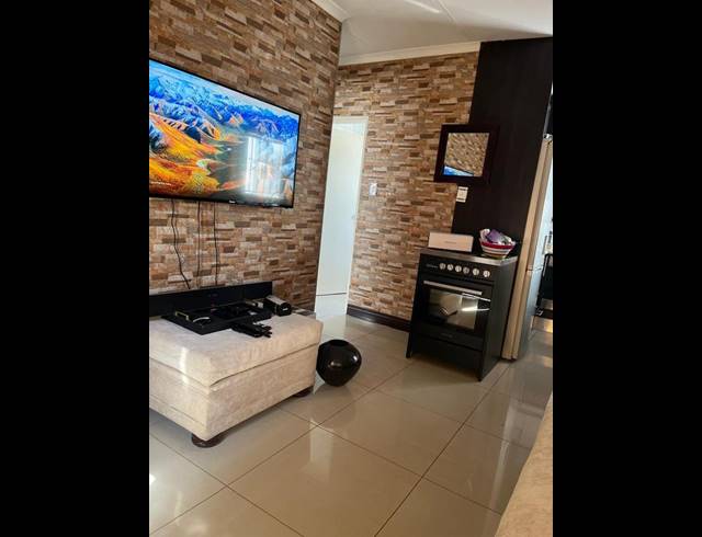 2 BEDROOM PROPERTY TO RENT IN COSMO CITY